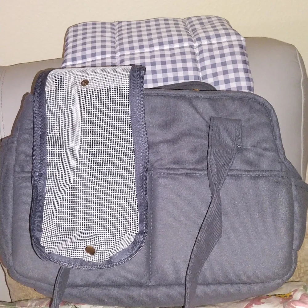 New Small Pet Carrier, Zippered, Cushion, Additional Strap, Mesh Top